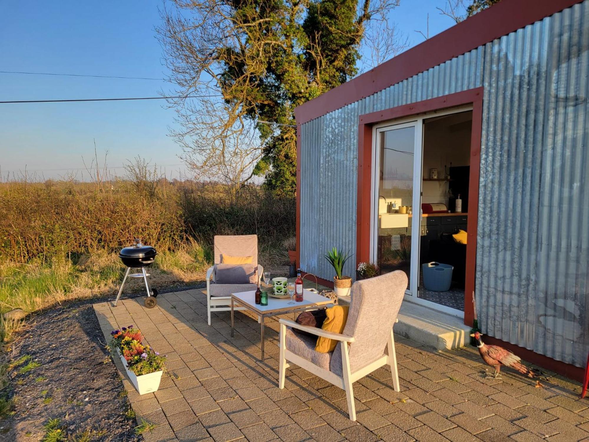 Holiday home The Tin Shed *